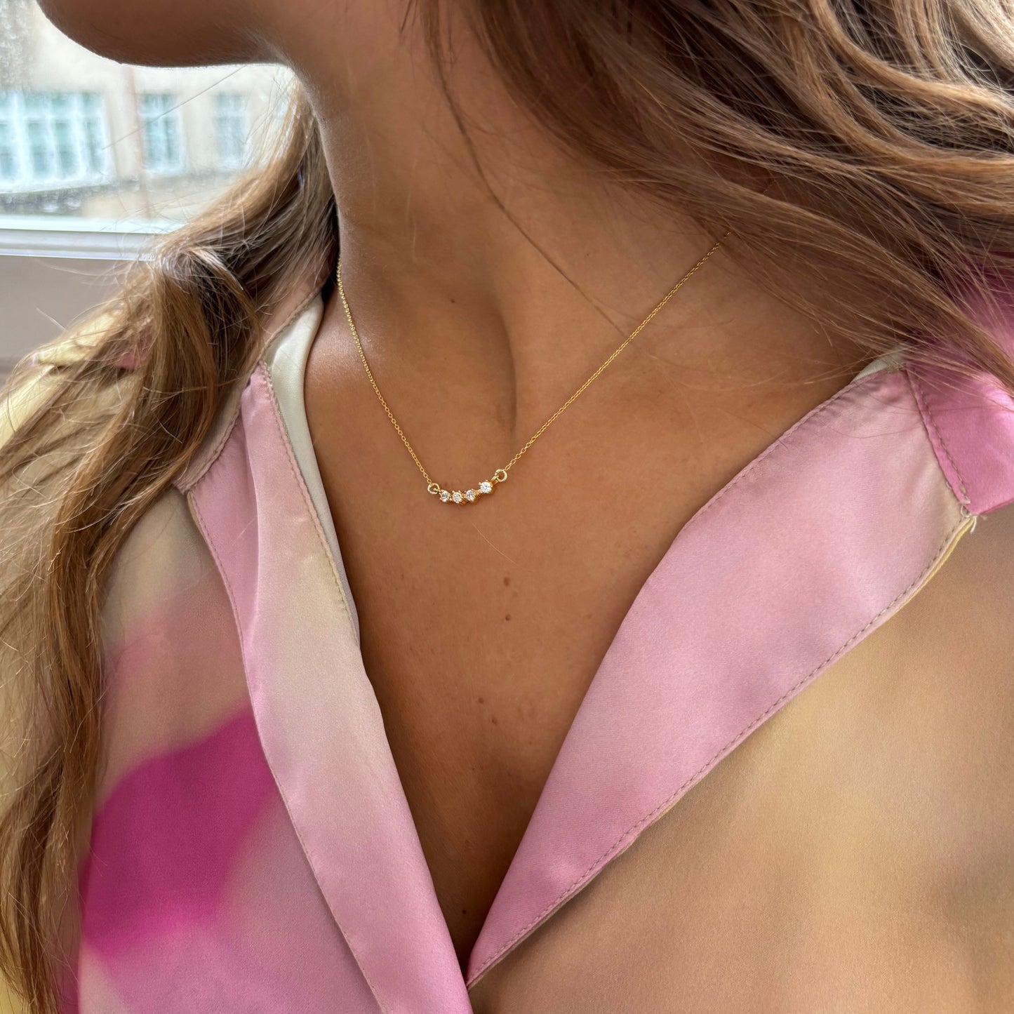 COLLAR ESTELAR ORO