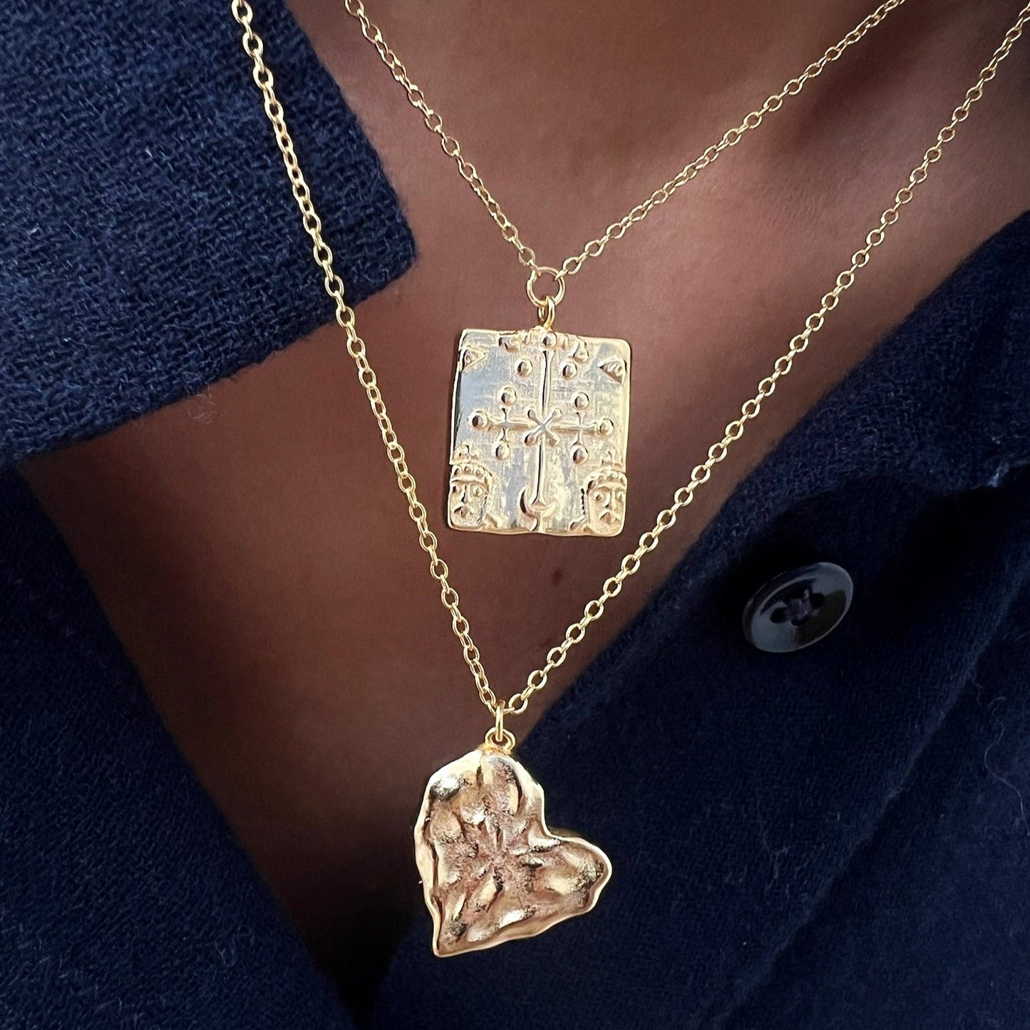 COLLAR LOVE MANIFEST ORO