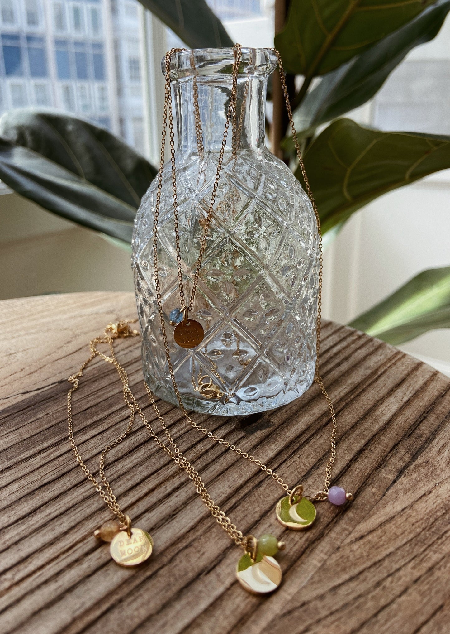 COLLARES MOON